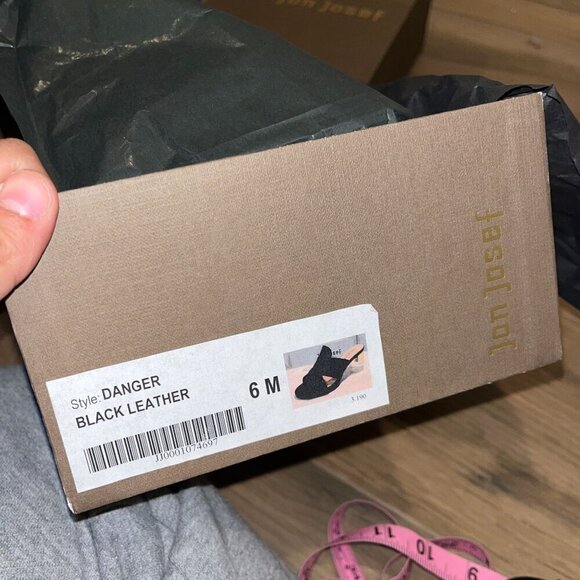 NWT AnTHROPOLOGIE Jon Josef Danger Black Leather Open Toe Mules 5 - Picture 7 of 7